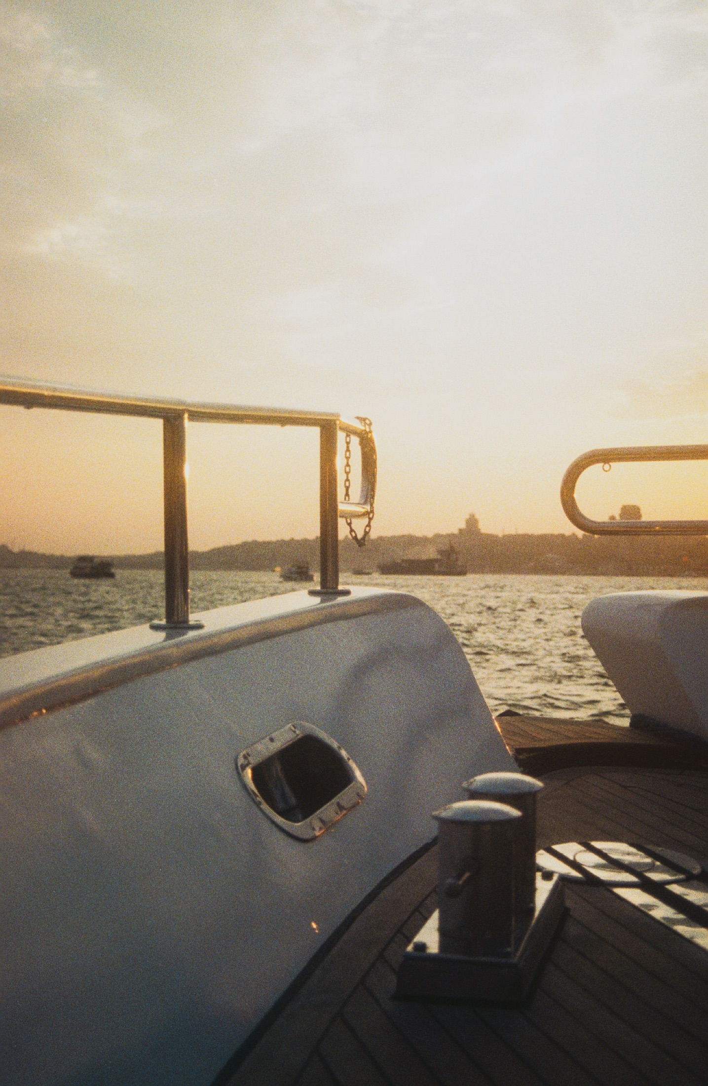 Bosphorus, Last Light